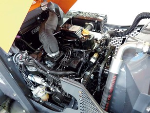 P1130570-icut3-motore.jpg